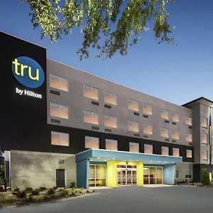 https://tru-by-hilton-savannah-midtown-ga.top-hotels-in-savannah.com