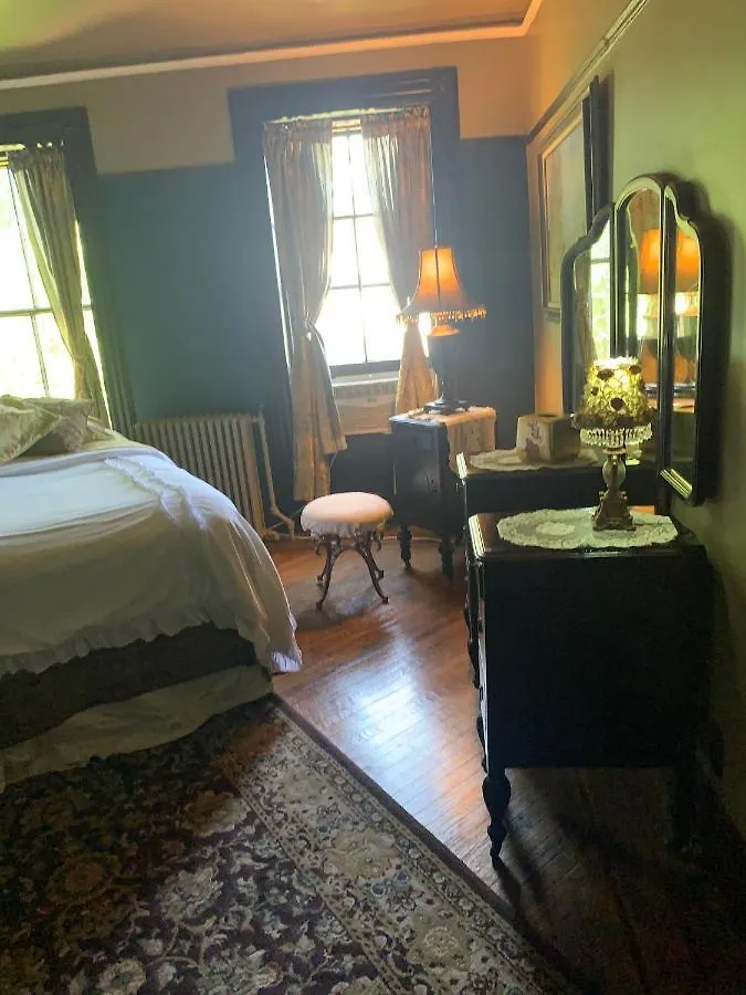 Sankofa Aban Bnb New York Hotel