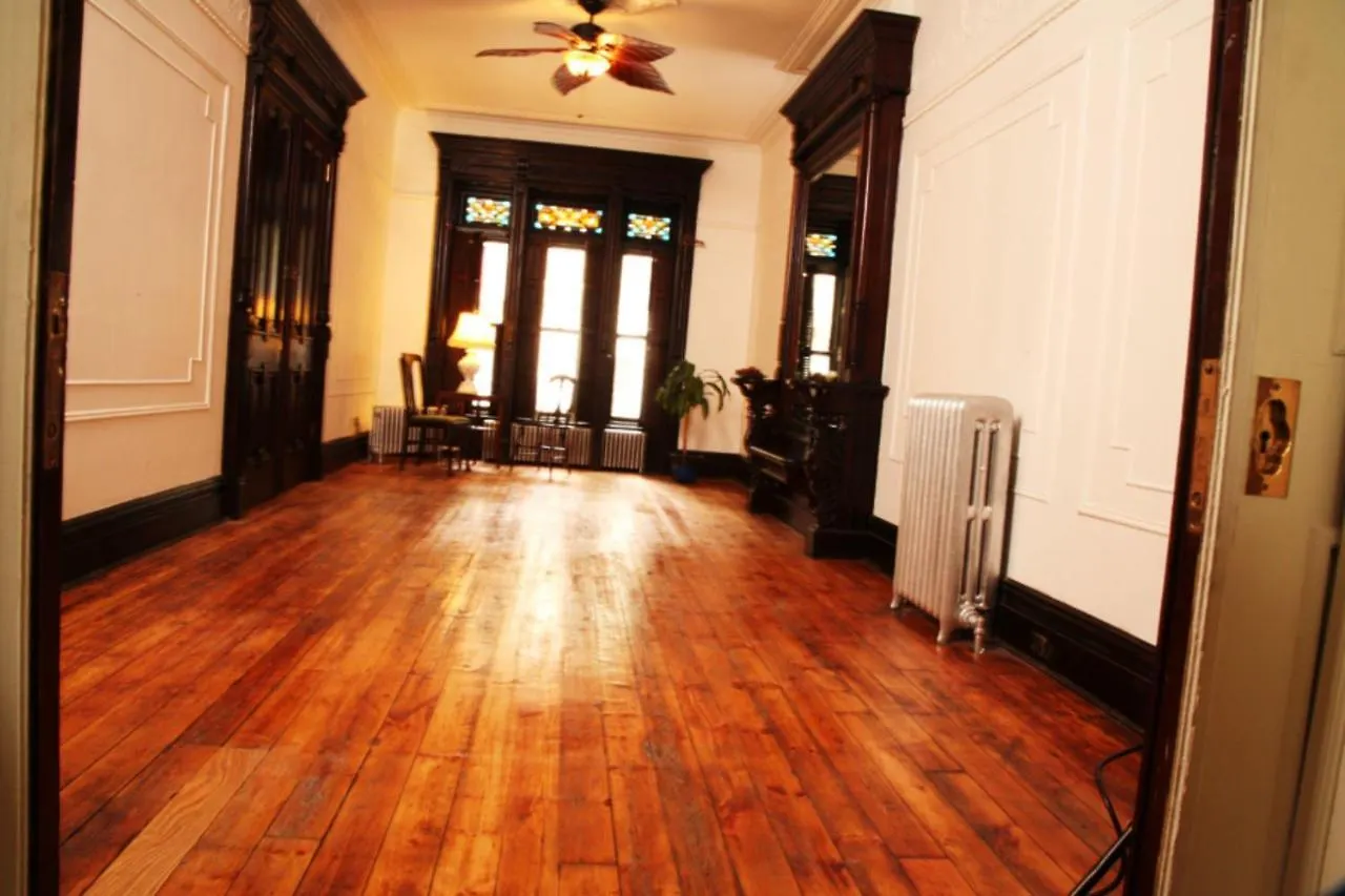 ** Hotel Sankofa Aban Bnb New York United States